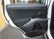 Mitsubishi Outlander SUV 2,3 l 130 kw