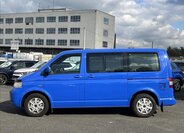 Volkswagen Caravelle MPV 2,5 l 96 kw