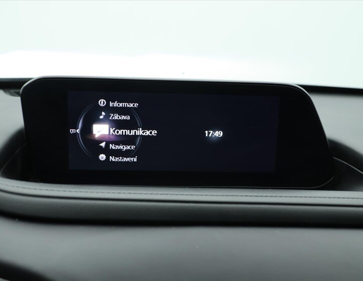 Mazda CX-30 SUV / Terénní 2,0 l 110 kw