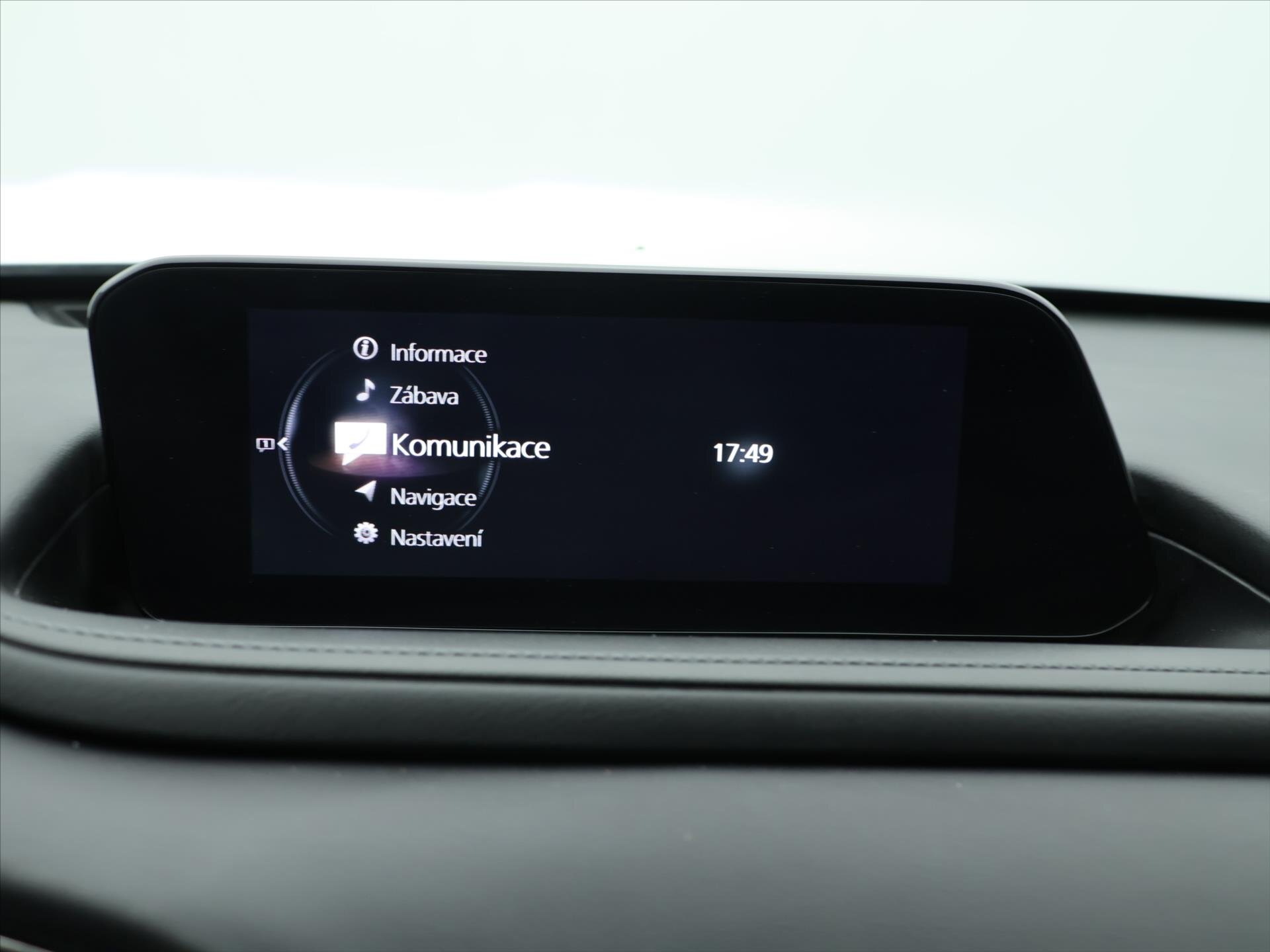 Mazda CX-30 SUV / Terénní 2,0 l 110 kw