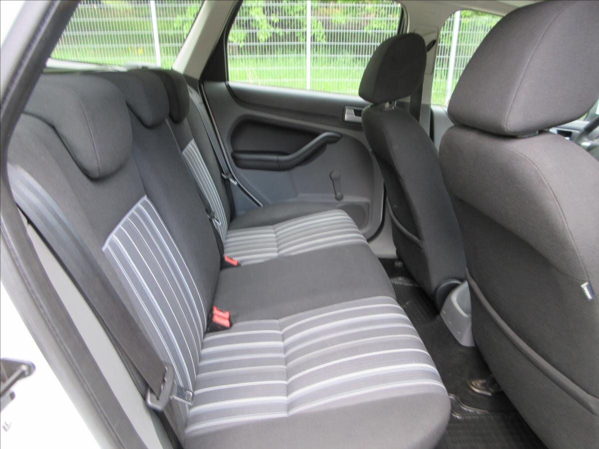 Ford Focus Kombi 1,6 l 66 kw