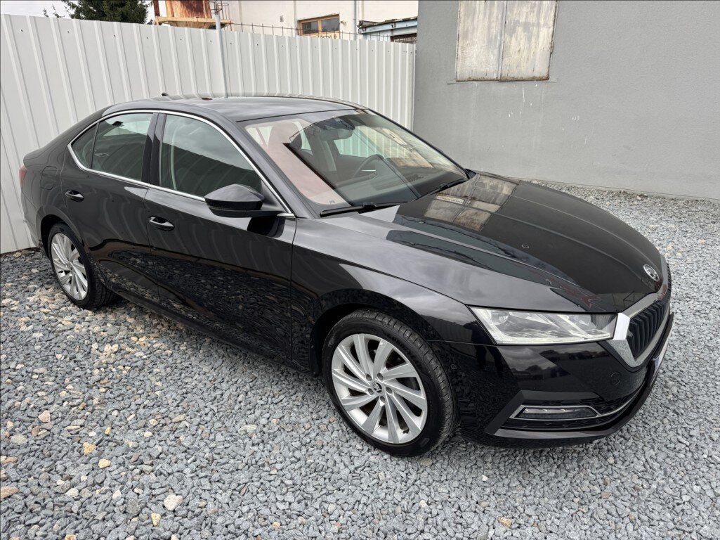Škoda Octavia Sedan / Limuzína 1,5 l 110 kw