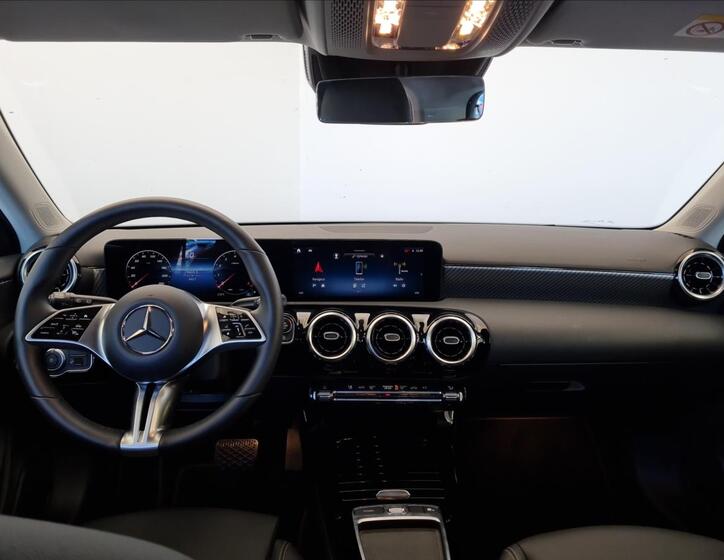 Mercedes-Benz Třídy A 11