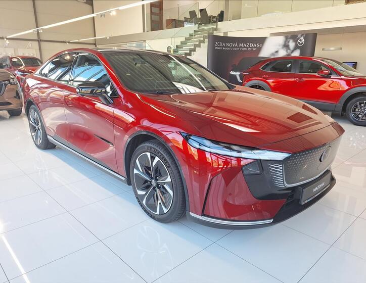 Mazda 6e 1