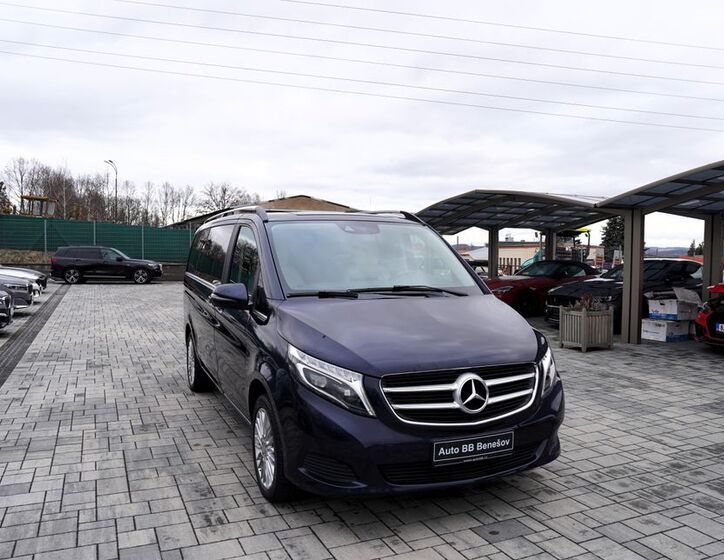 Mercedes-Benz Třídy V 8