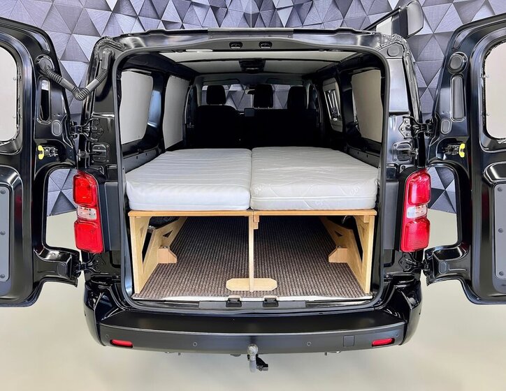 Opel Vivaro Užitková 2,0 l 130 kw