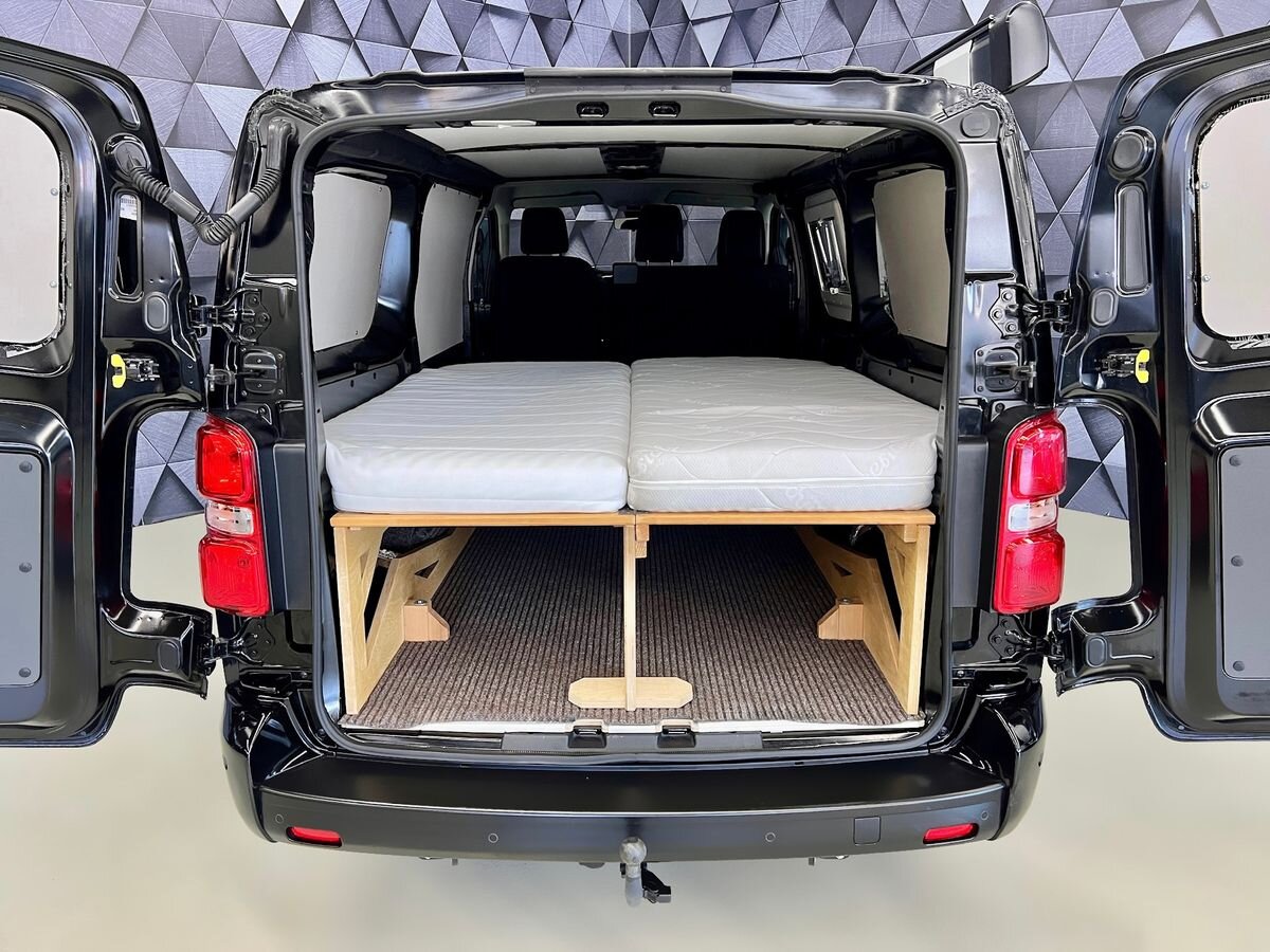 Opel Vivaro Užitková 2,0 l 130 kw