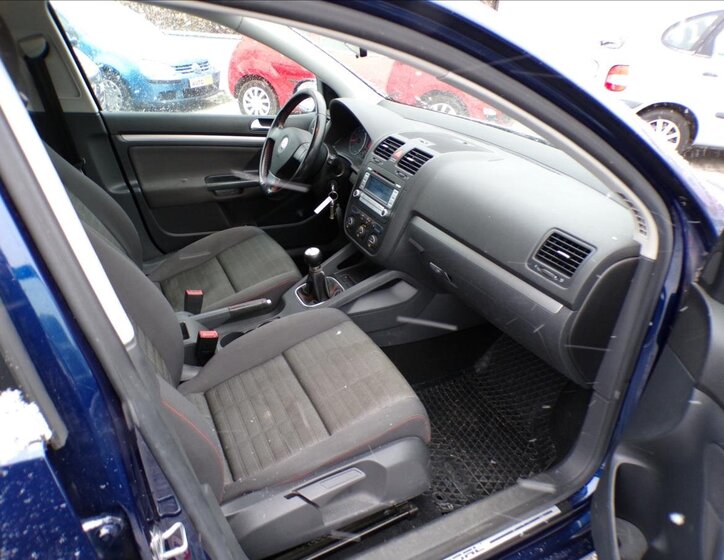 Volkswagen Golf Hatchback 1,4 l 59 kw