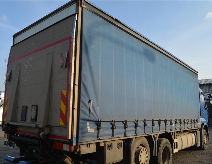 Renault Ostatní Valník 10,8 l 332 kw