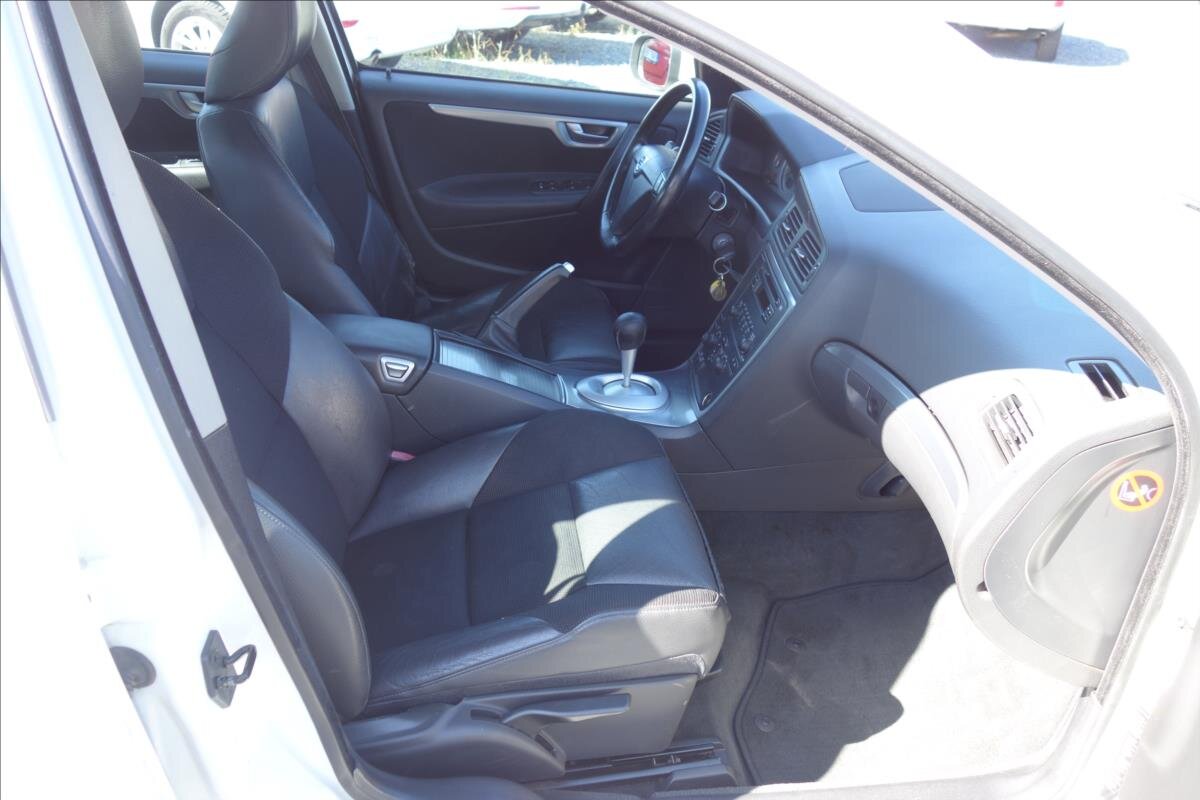 Volvo S60 Sedan / Limuzína 2,4 l 93 kw