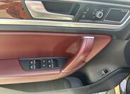 Volkswagen Touareg 24