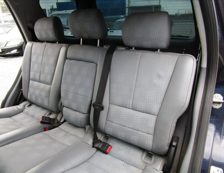 Mercedes-Benz Třídy M Kombi 2,7 l 120 kw