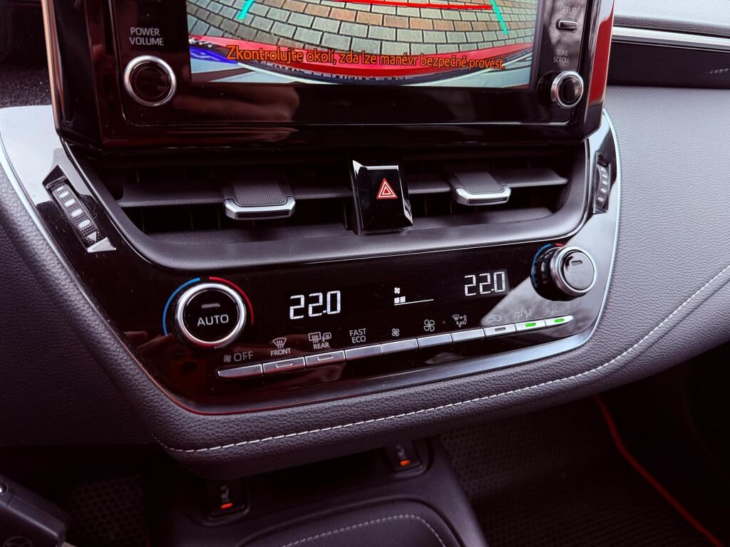 Toyota Corolla Kombi 1,2 l 85 kw