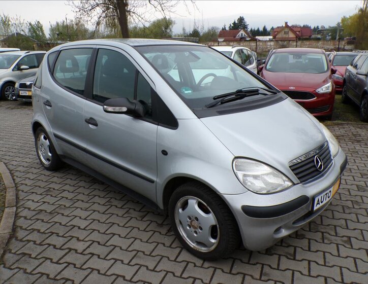 Mercedes-Benz Třídy A Kombi 1,6 l 75 kw