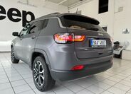Jeep Compass 4