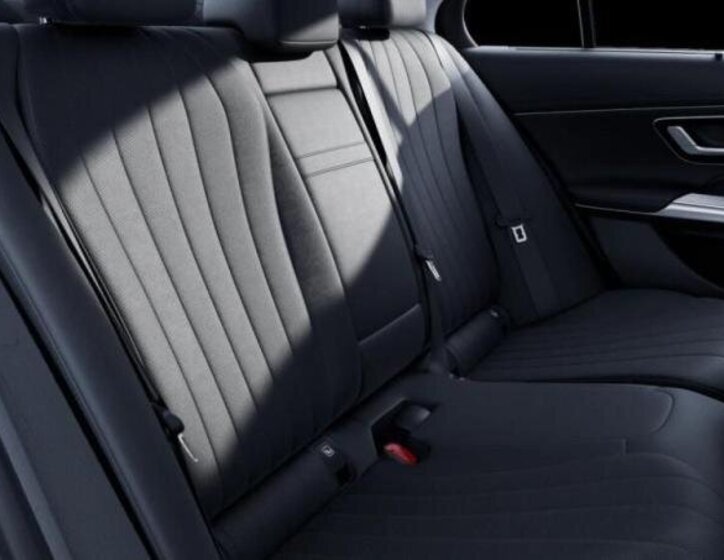 Mercedes-Benz Třídy E Sedan 3,0 l 270 kw