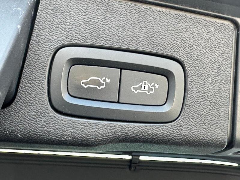 Volvo XC60 SUV 2,0 l 145 kw