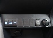 Toyota RAV4 SUV / Terénní 2,5 l 114 kw