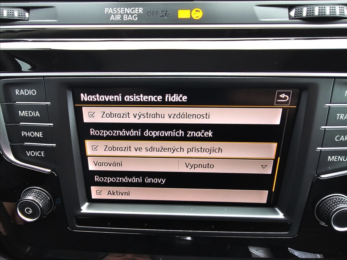 Volkswagen Touran Kombi 1,4 l 110 kw