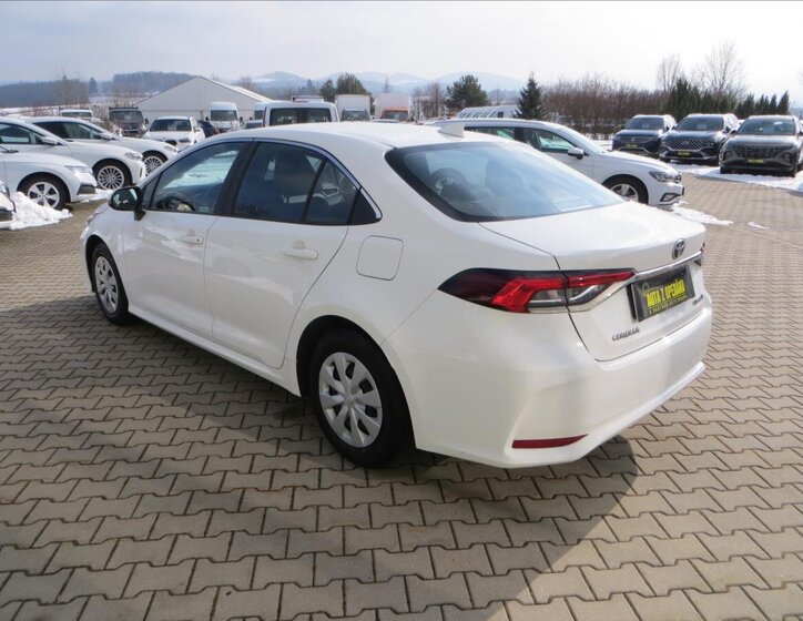 Toyota Corolla Sedan 1,8 l 72 kw