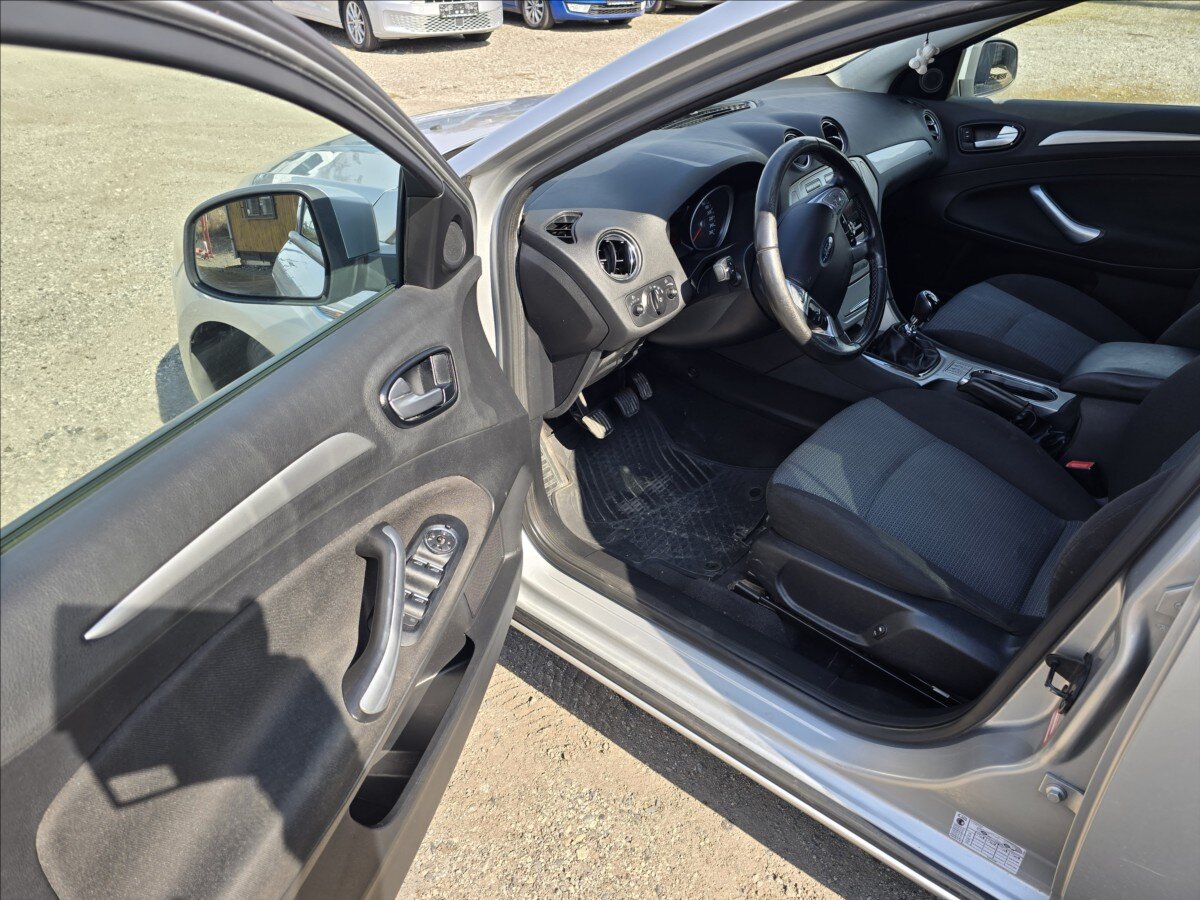 Ford Mondeo Kombi 2,0 l 96 kw