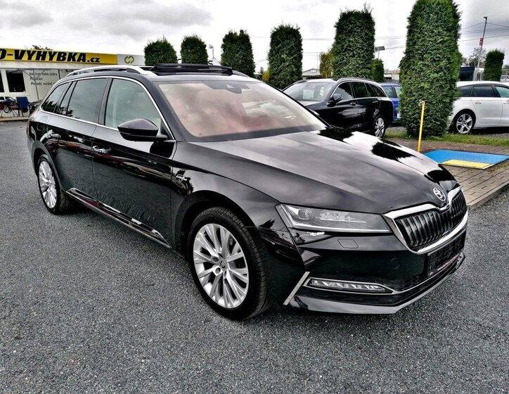 Škoda Superb 4