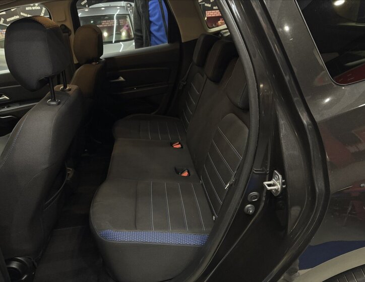 Dacia Duster SUV / Terénní 1,3 l 96 kw