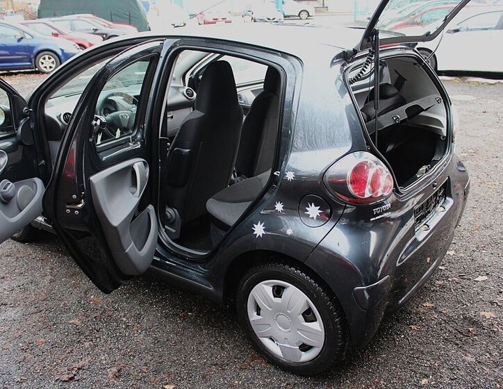 Toyota Aygo Hatchback 998,0 50 kw