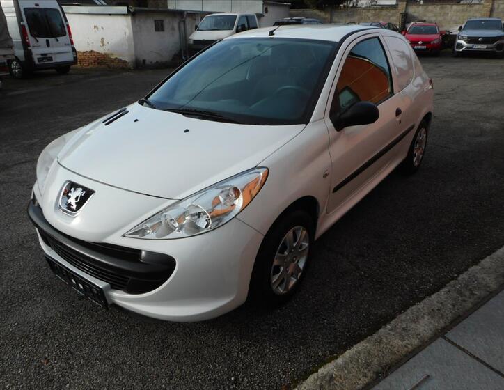 Peugeot 206 1