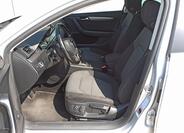 Volkswagen Passat 11