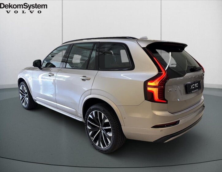 Volvo XC90 SUV 2,0 l 184 kw