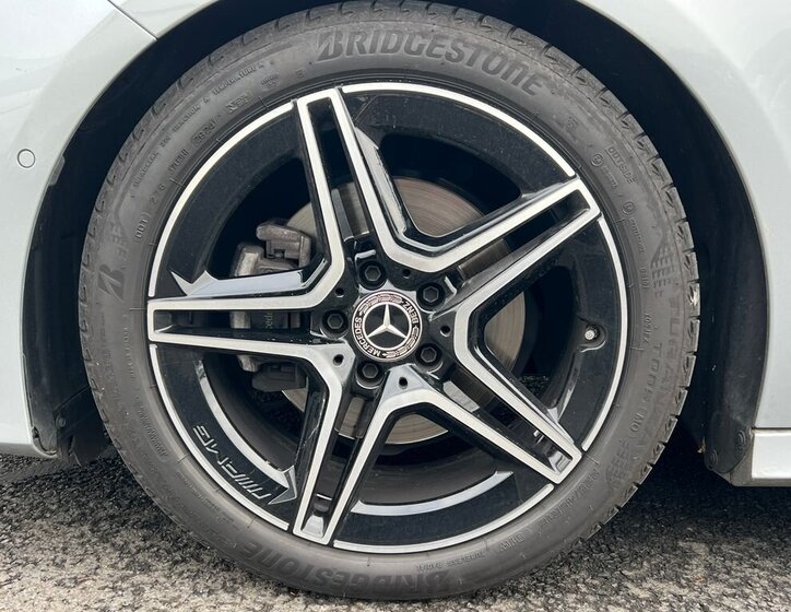 Mercedes-Benz Třídy A Hatchback 2,0 l 110 kw