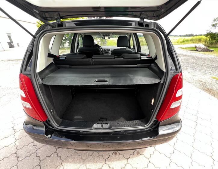 Mercedes-Benz Třídy A 32