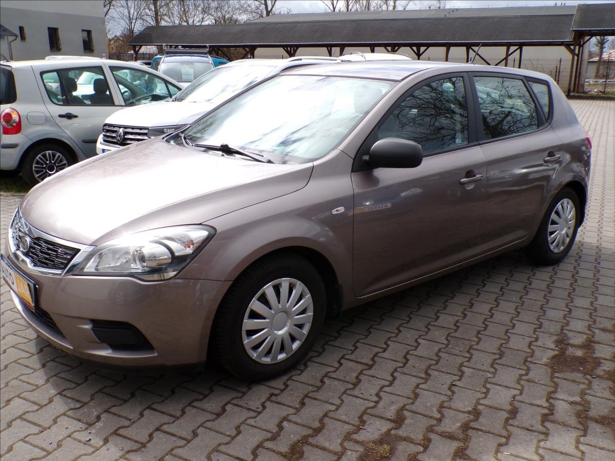 KIA Ceed Kombi 1,4 l 66 kw