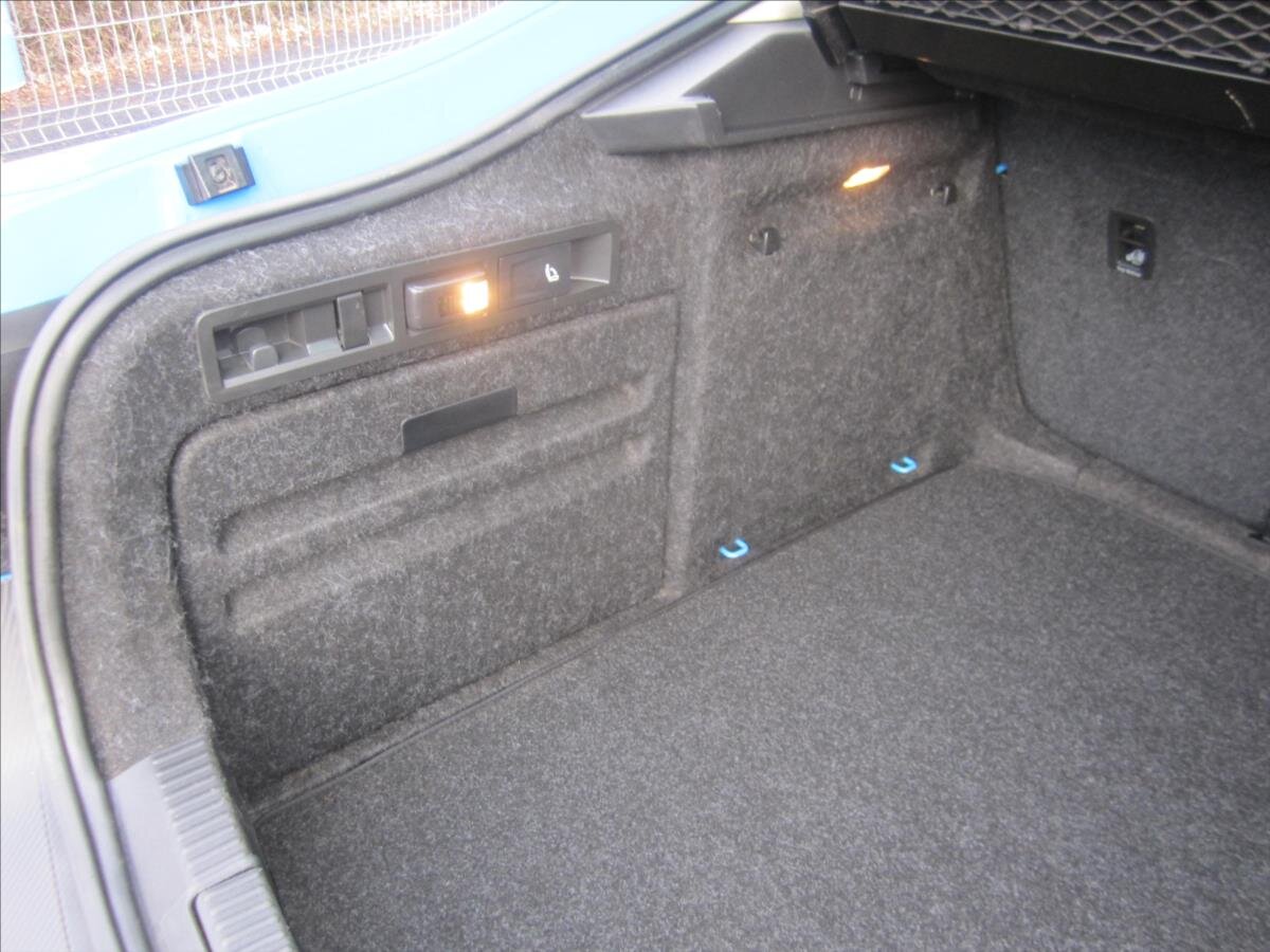 Škoda Superb Liftback 2,0 l 200 kw