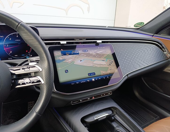 Mercedes-Benz Třídy E Sedan 2,0 l 145 kw