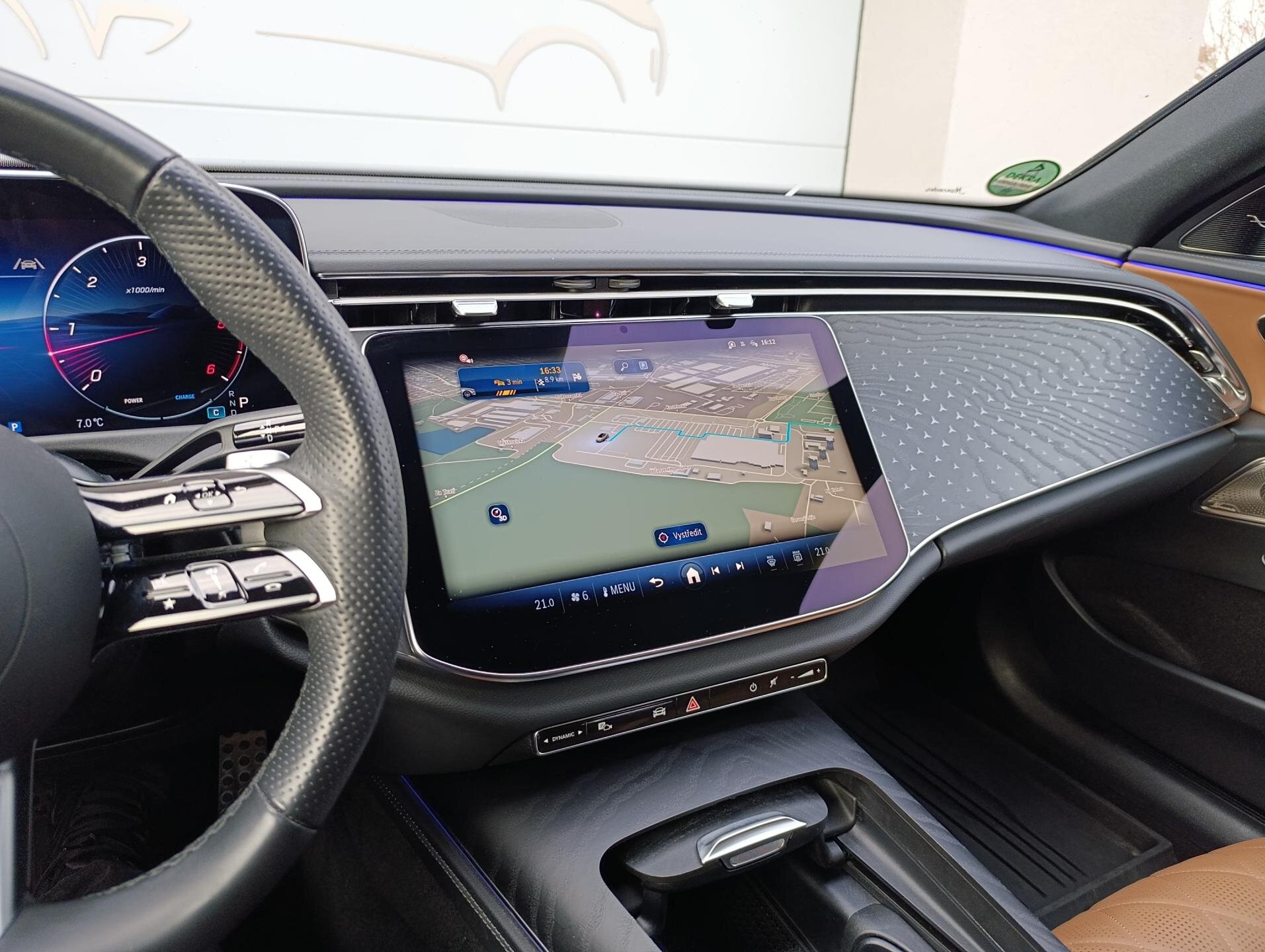 Mercedes-Benz Třídy E Sedan 2,0 l 145 kw