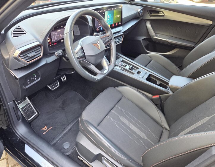 Cupra Formentor SUV / Terénní 2,0 l 180 kw