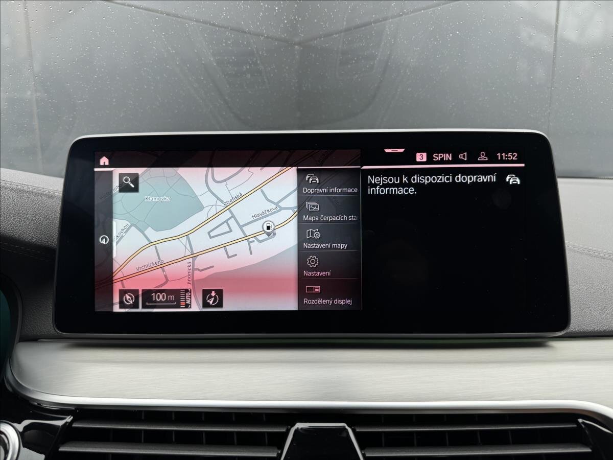 BMW Řada 5 Kombi 3,0 l 210 kw