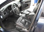 Volvo XC70 12