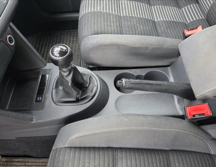 Volkswagen Touran Kombi 2,0 l 80 kw