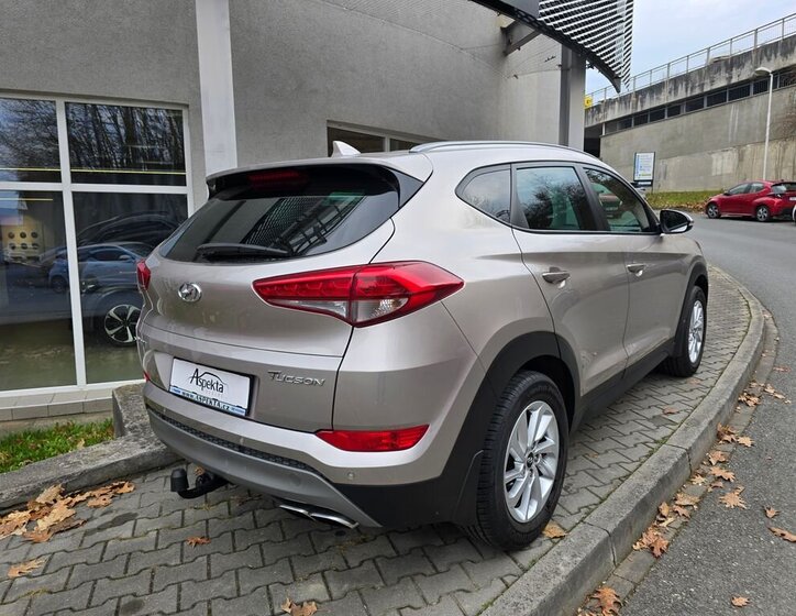 Hyundai Tucson SUV / Terénní 1,6 l 130 kw