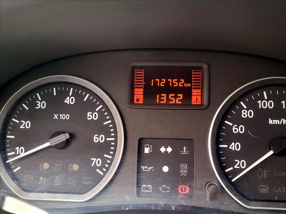 Dacia Sandero Hatchback 1,6 l 62 kw