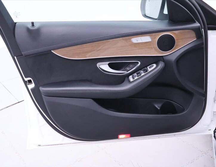 Mercedes-Benz Třídy C Kombi 2,1 l 150 kw