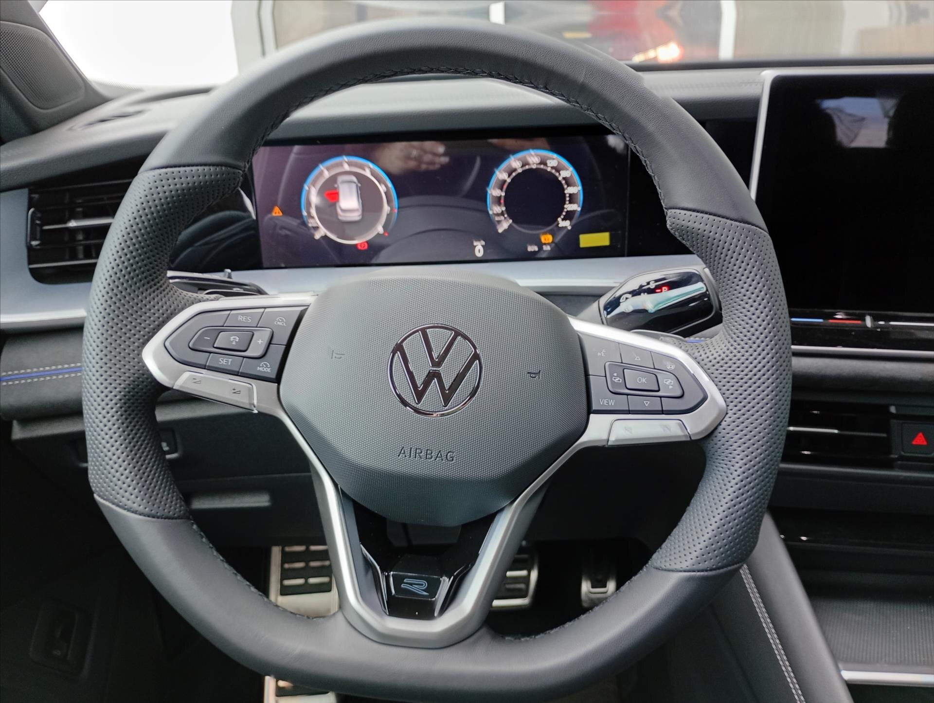 Volkswagen Tayron SUV / Terénní 2,0 l 195 kw