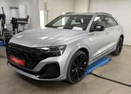 Audi Q8 3