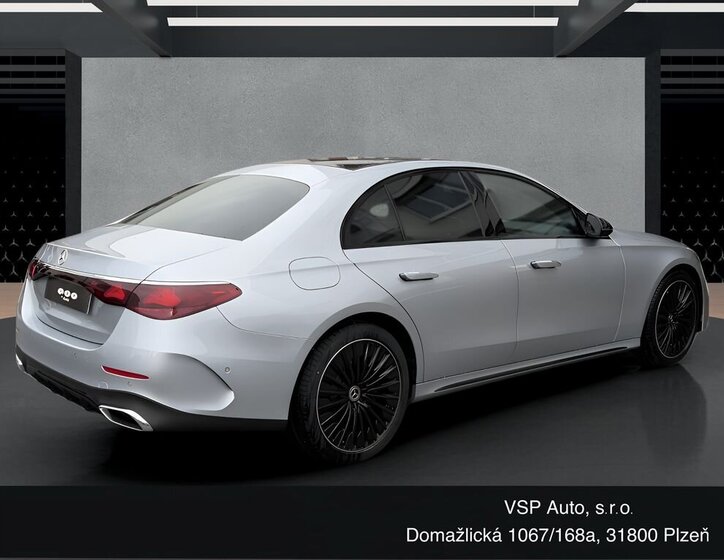 Mercedes-Benz Třídy E Sedan / Limuzína 2,0 l 145 kw