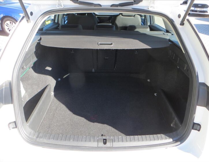 Škoda Octavia Kombi 2,0 l 85 kw