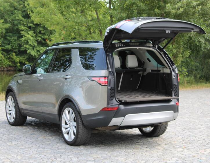 Land Rover Discovery 10