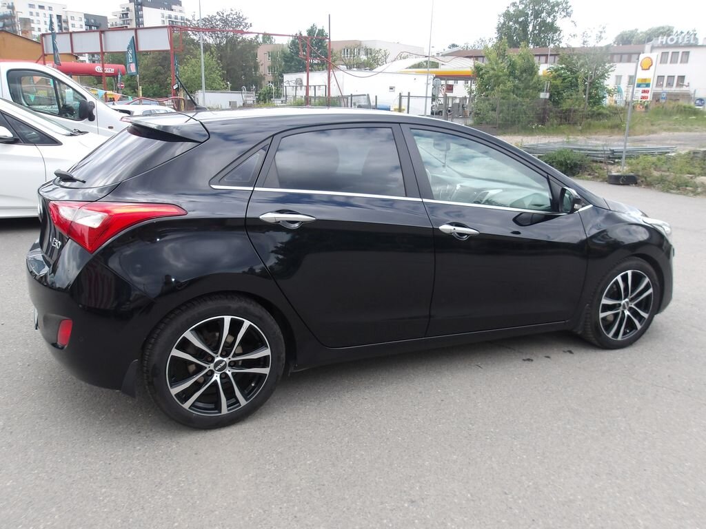 Hyundai i30 Hatchback 1,6 l 81 kw